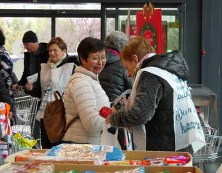 Elikagai bilketa erraldoia burutu dute asteburuan zehar